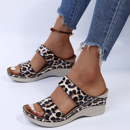 2024 New Leopard Print Leather Wedge Soft Sole Sandals